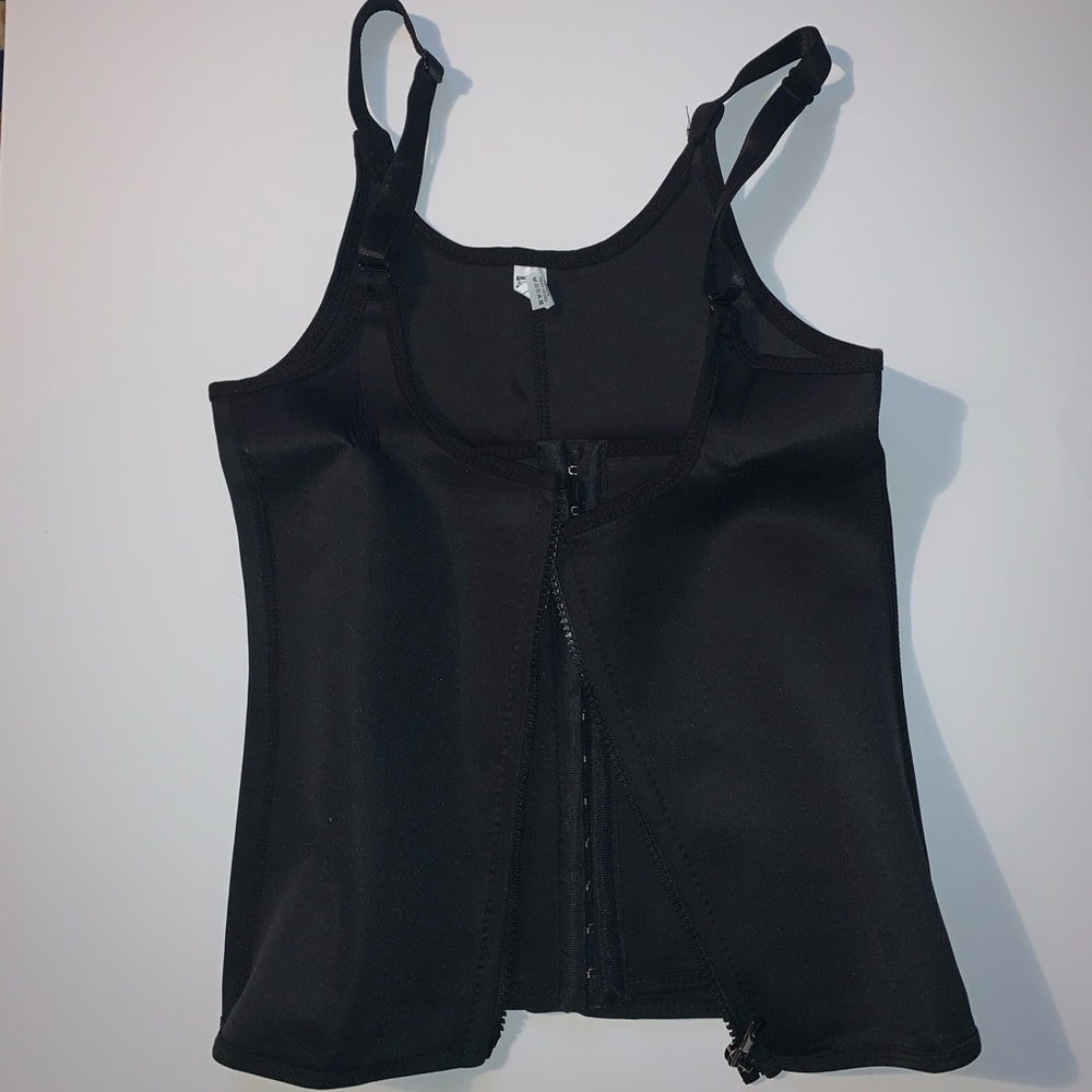 Waist trainer